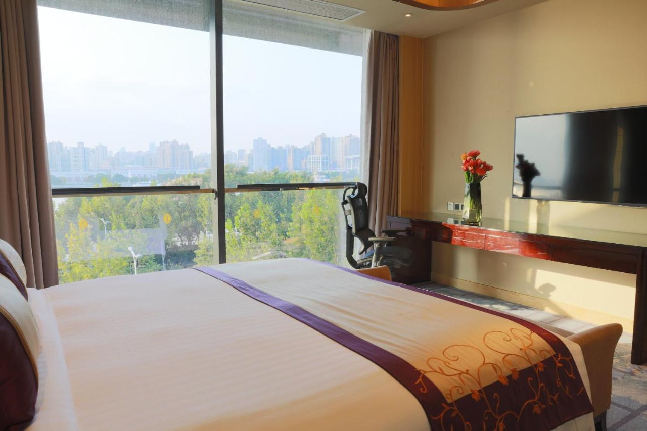 Intercontinental Shanghai Expo By Ihg Exterior foto
